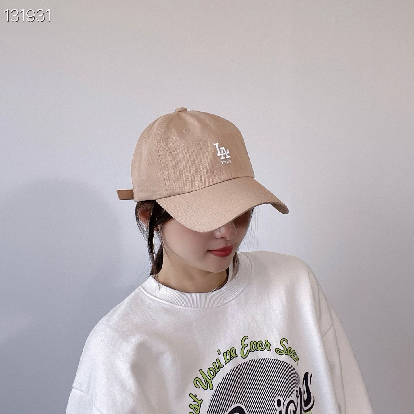 221588 LA1978 Cap