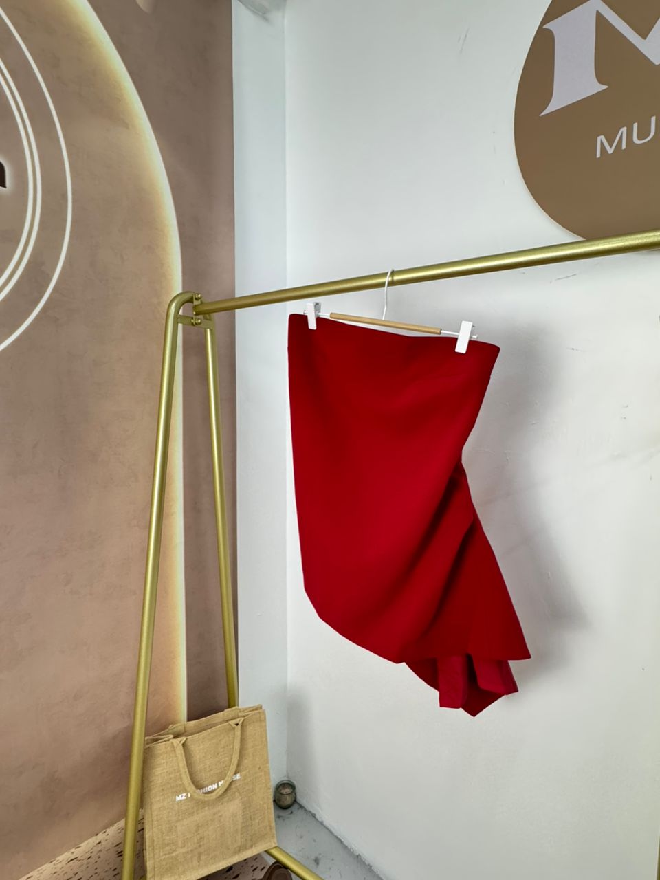 高级鱼尾抹胸上衣