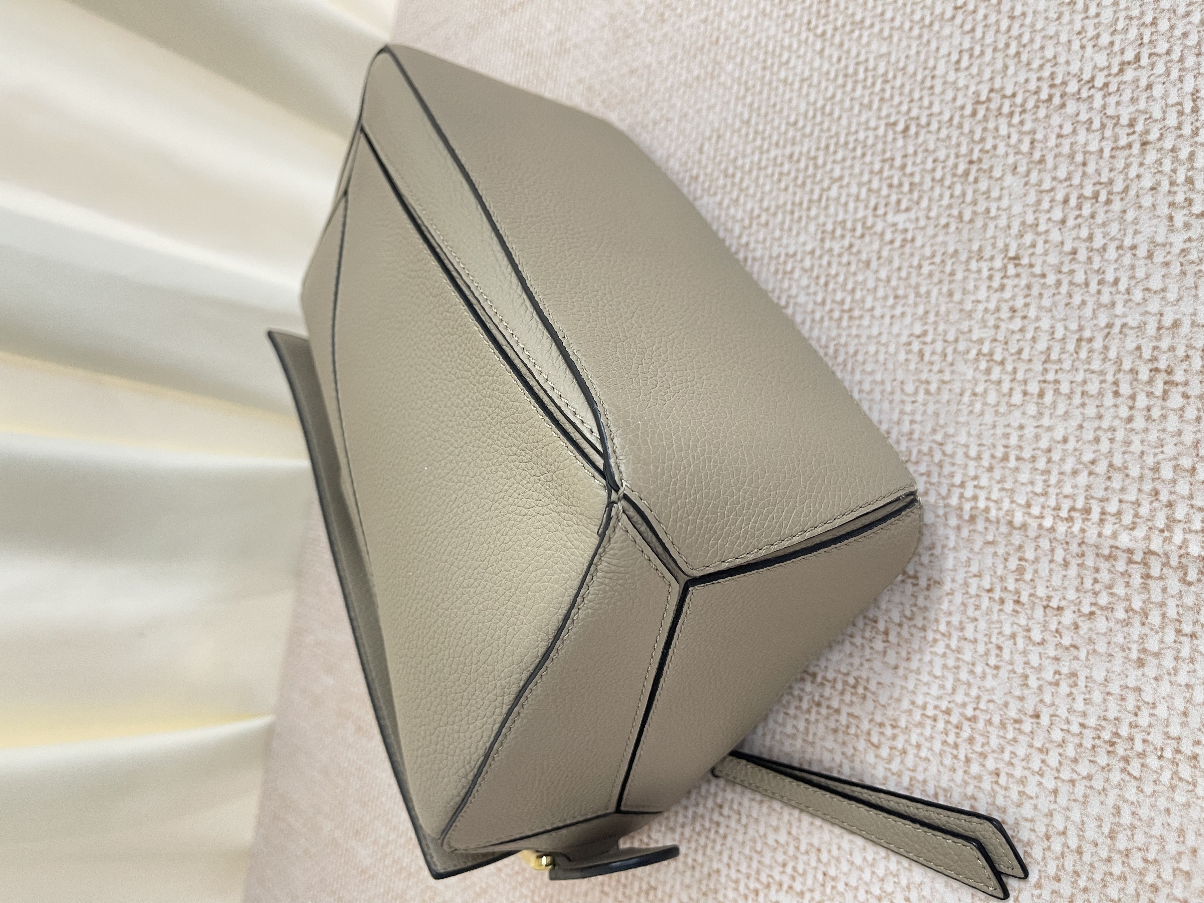 Pre-owned Loewe Puzzle Bag / Product Code: 26042002