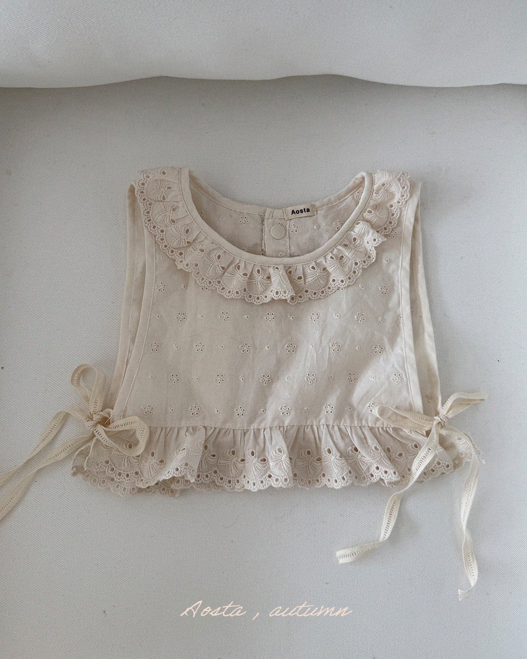 Aosta | [Lace Olivia Vest]