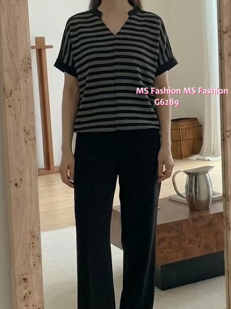 G6289 韓國🇰🇷V領橫間拼布top