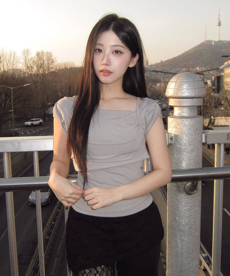 🇰🇷訂購｜FLARE UP 26SS｜Layered Bustier T-Shirt 4色 