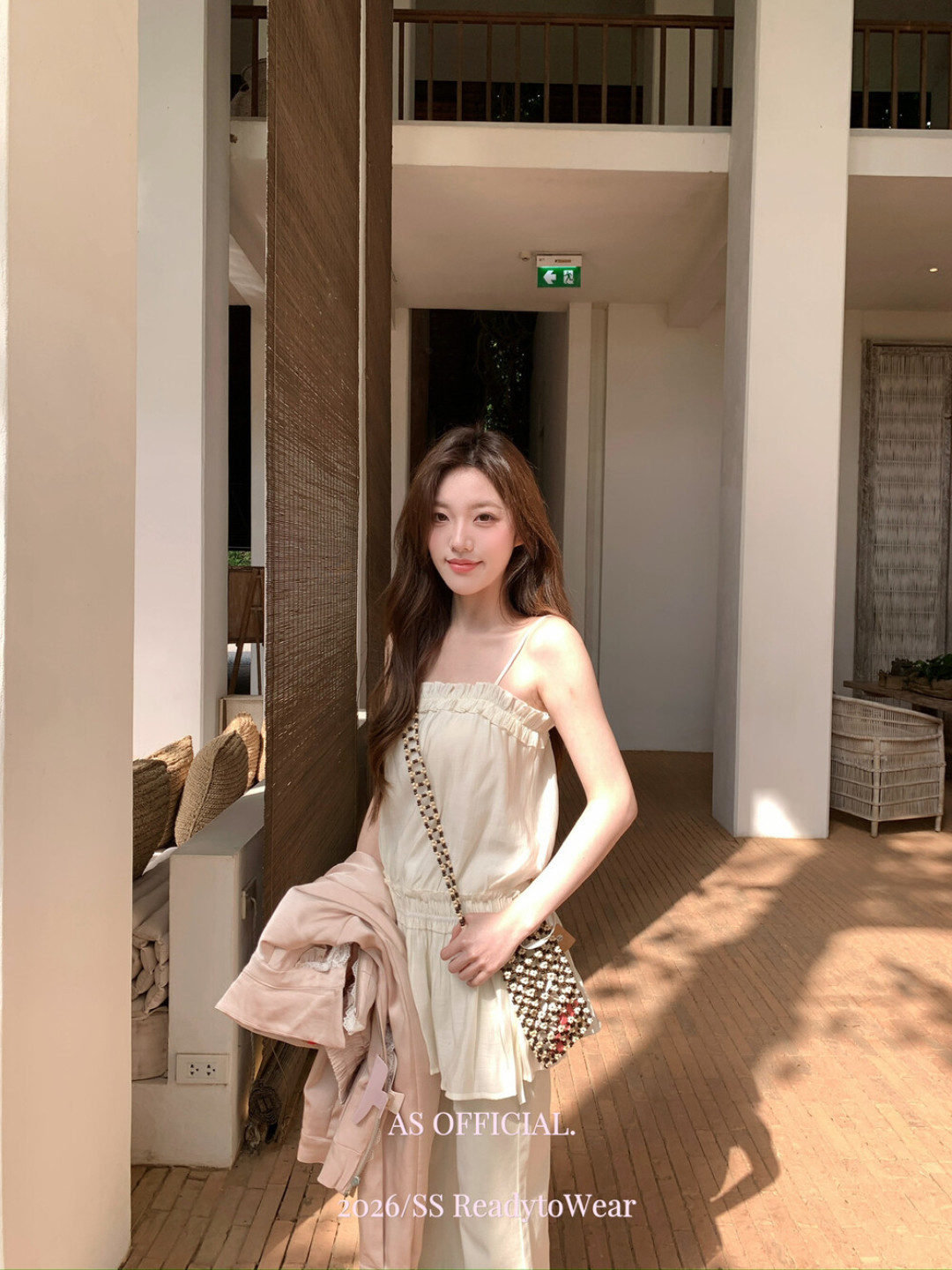 4613 AS OFFICIAL Lumière Ruffle Top（光影荷叶边上衣）