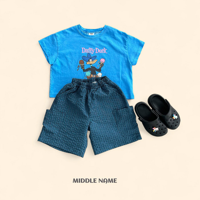 🇰🇷middle name tee