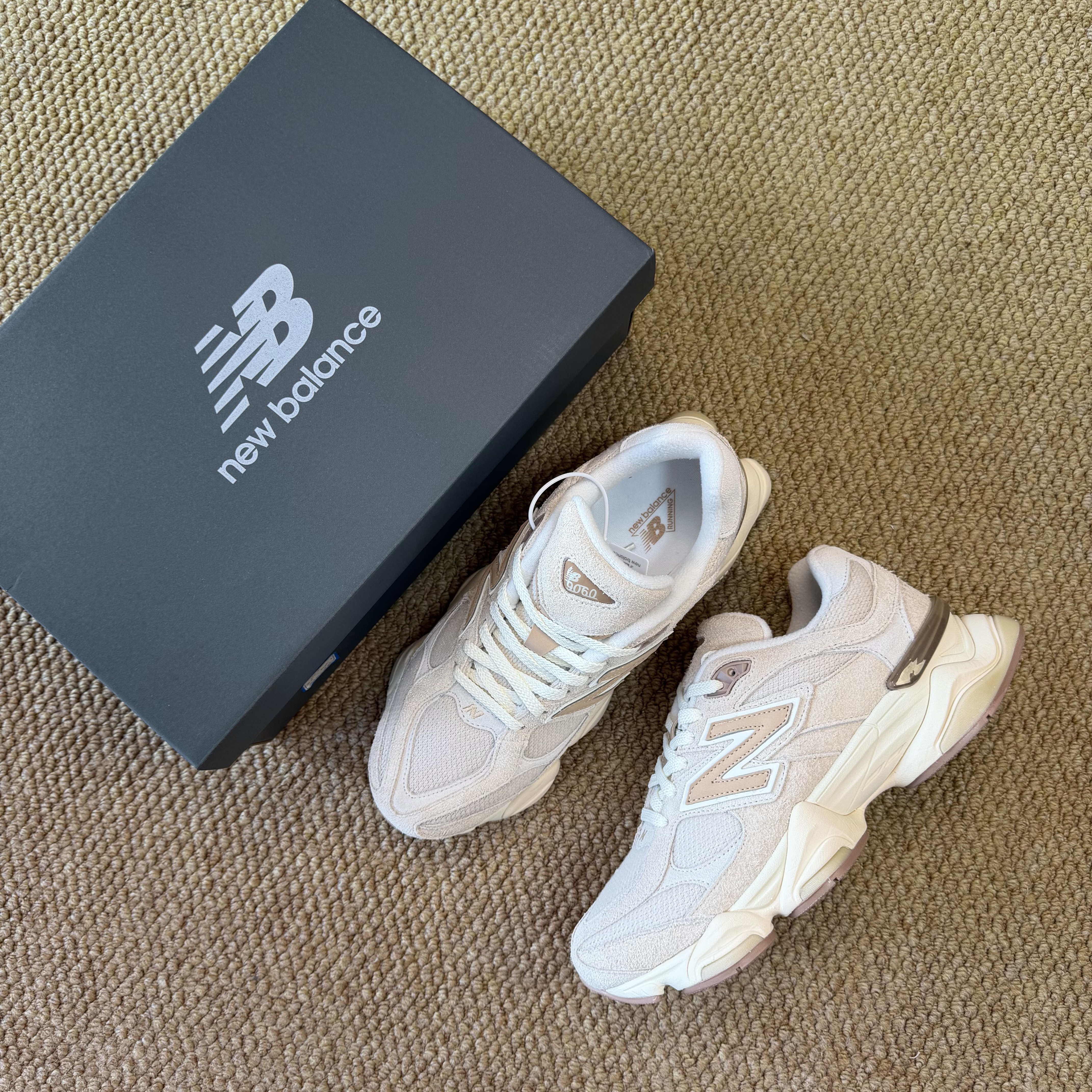 New Balance 9060 U9060CCB