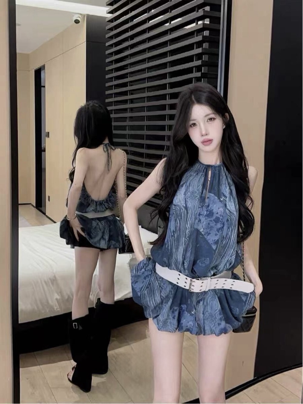 法式复古晕染挂女夏款小众褶皱雪纺衫无袖露肩上衣辣妹背心(配腰带) Floral halter mini dress with white belt