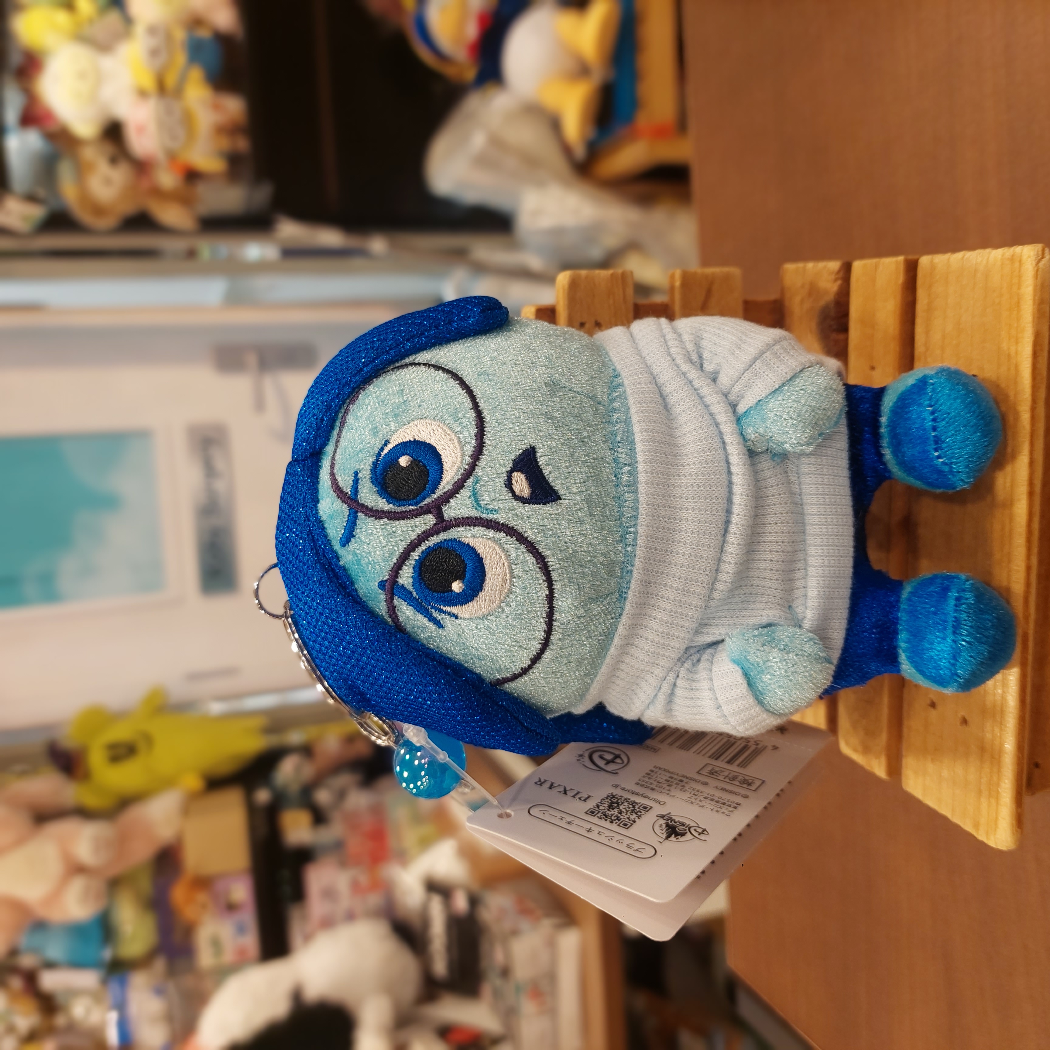 原裝日本 Disney 呀愁 Sadness 公仔吊飾 掛件 inside out