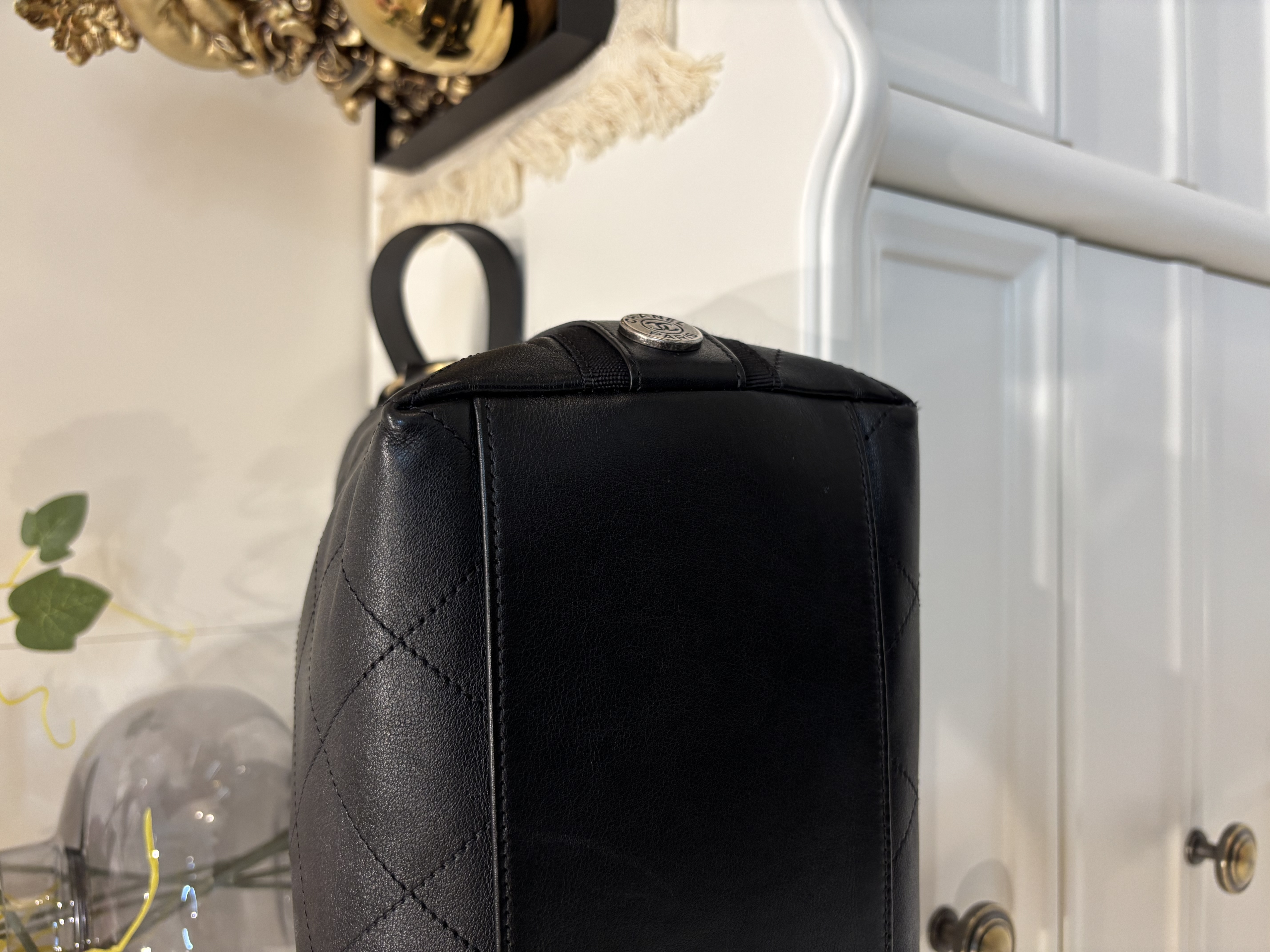 Chanel 2way Bucket bag 100%Authentic, 95%New ✅收據✅card ✅dust bag 