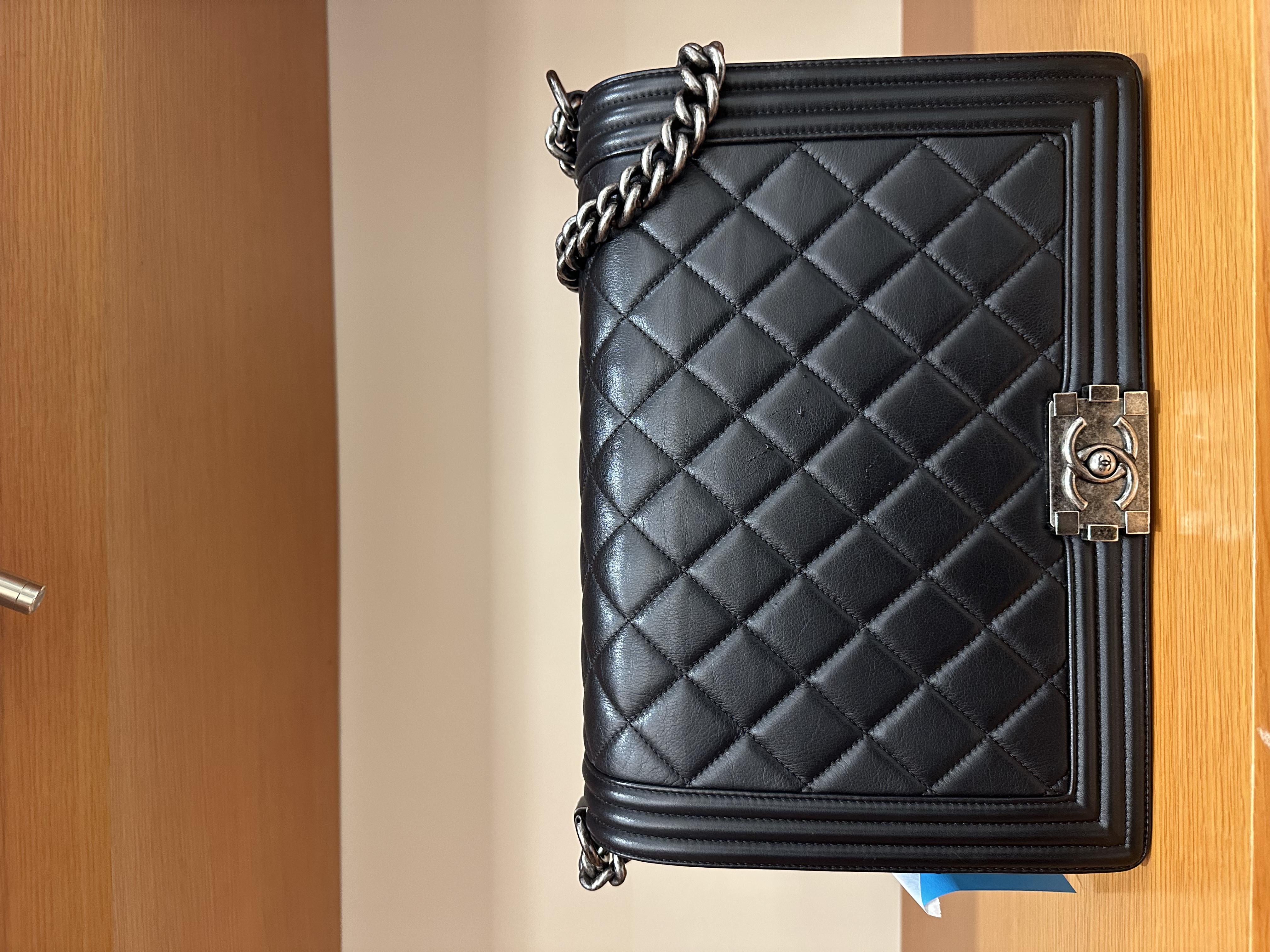 直播貨品 |  [1個-$100 2個-$300］HH18