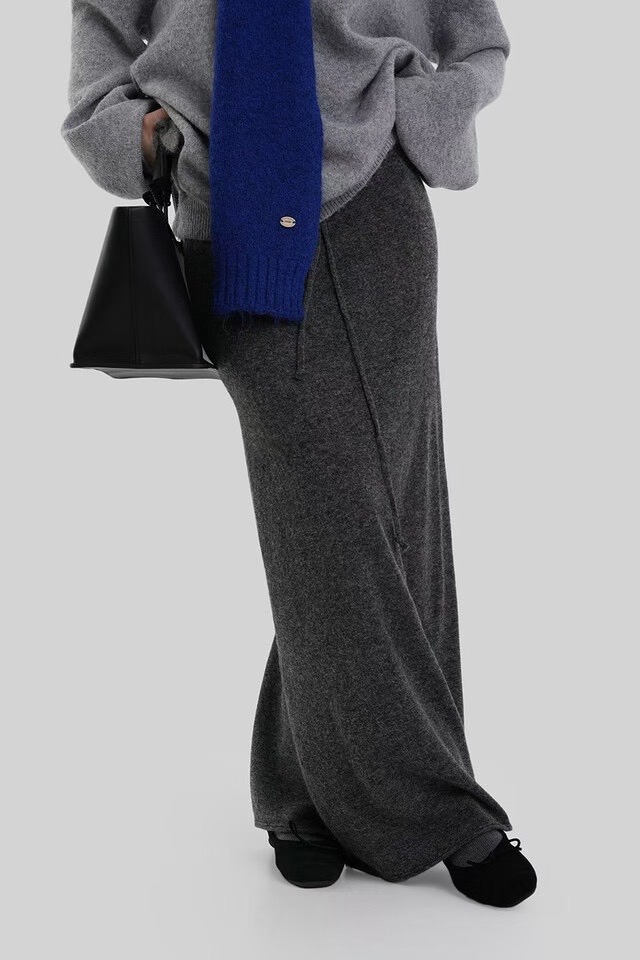 [𝙥𝙧𝙚-𝙤𝙧𝙙𝙚𝙧]日常舒適針織半身長裙(兩色入)