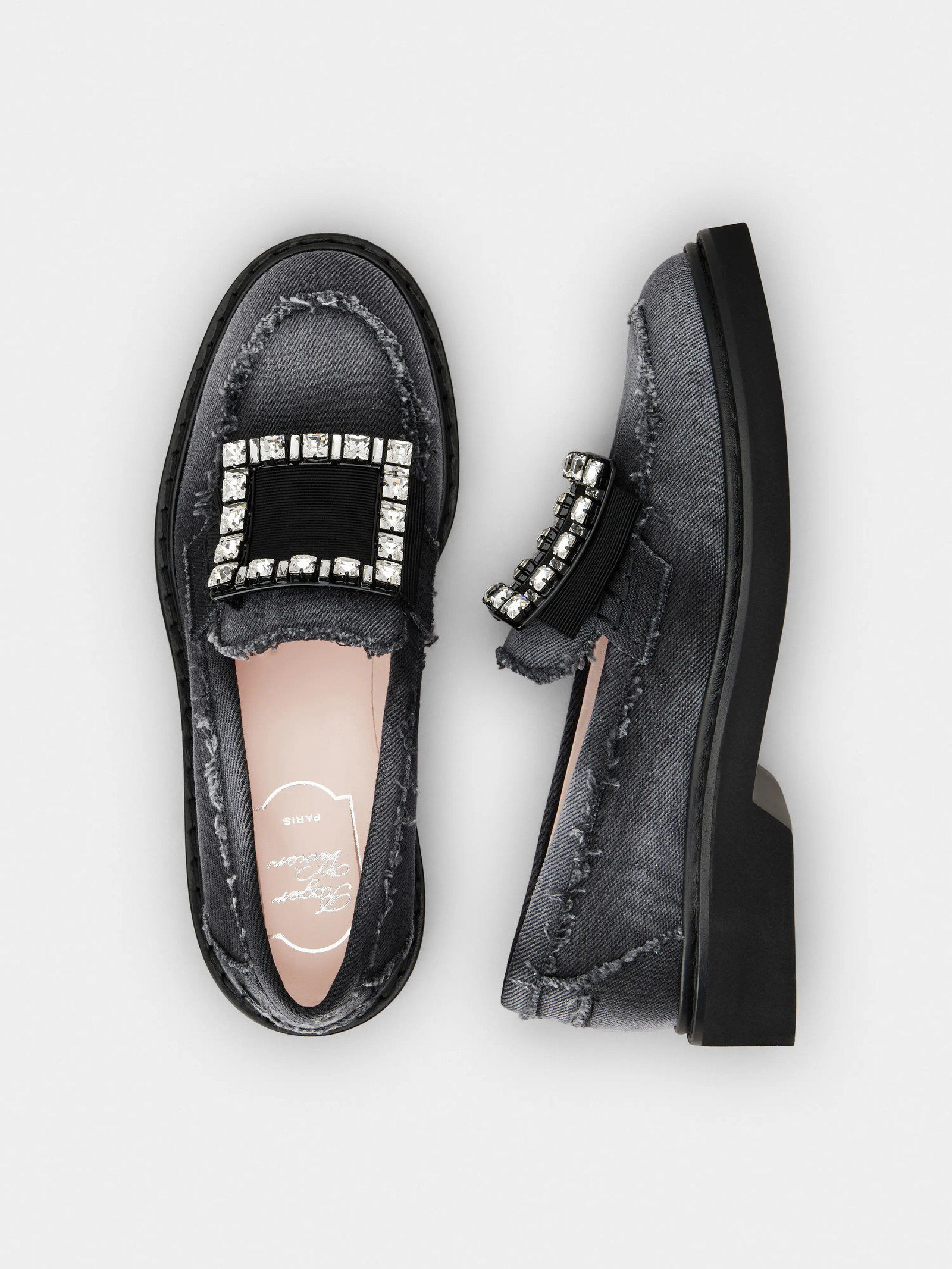 斷碼超級優惠✨訂貨📮RV 閃石流蘇邊鑽扣loafer  Size 35.5 36 36.5