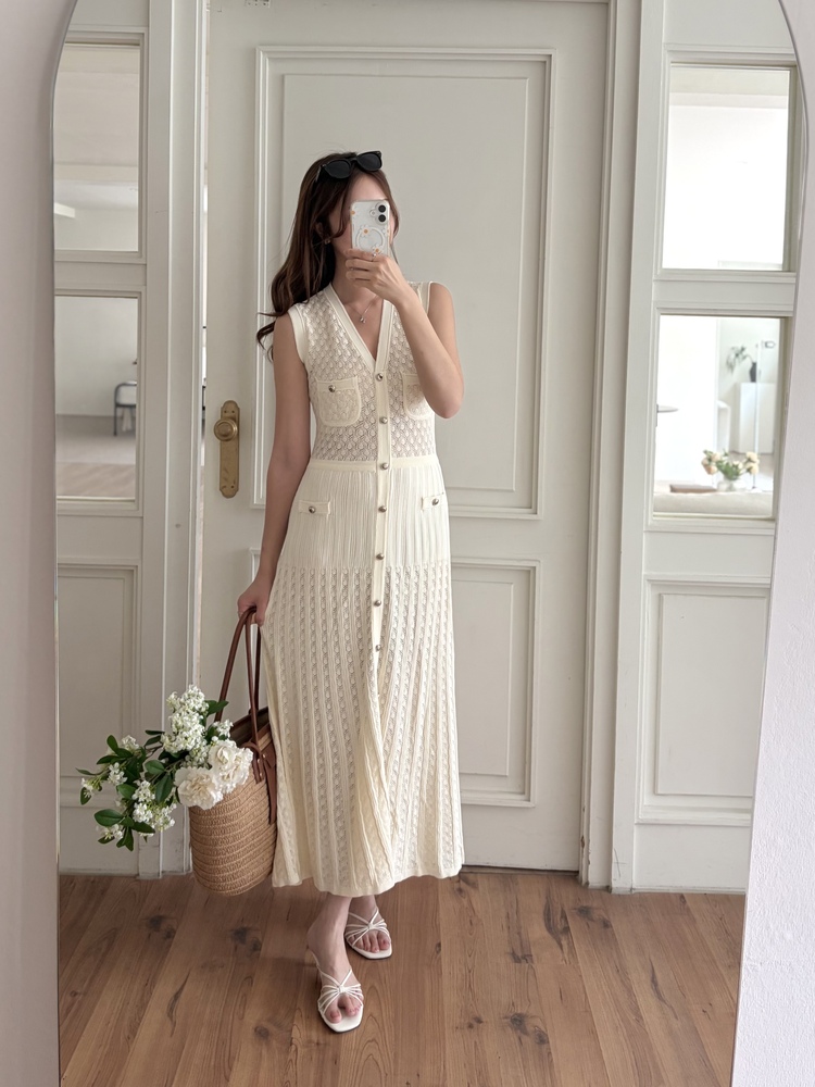 Buttoned Crochet Knit Dress (Ivory)