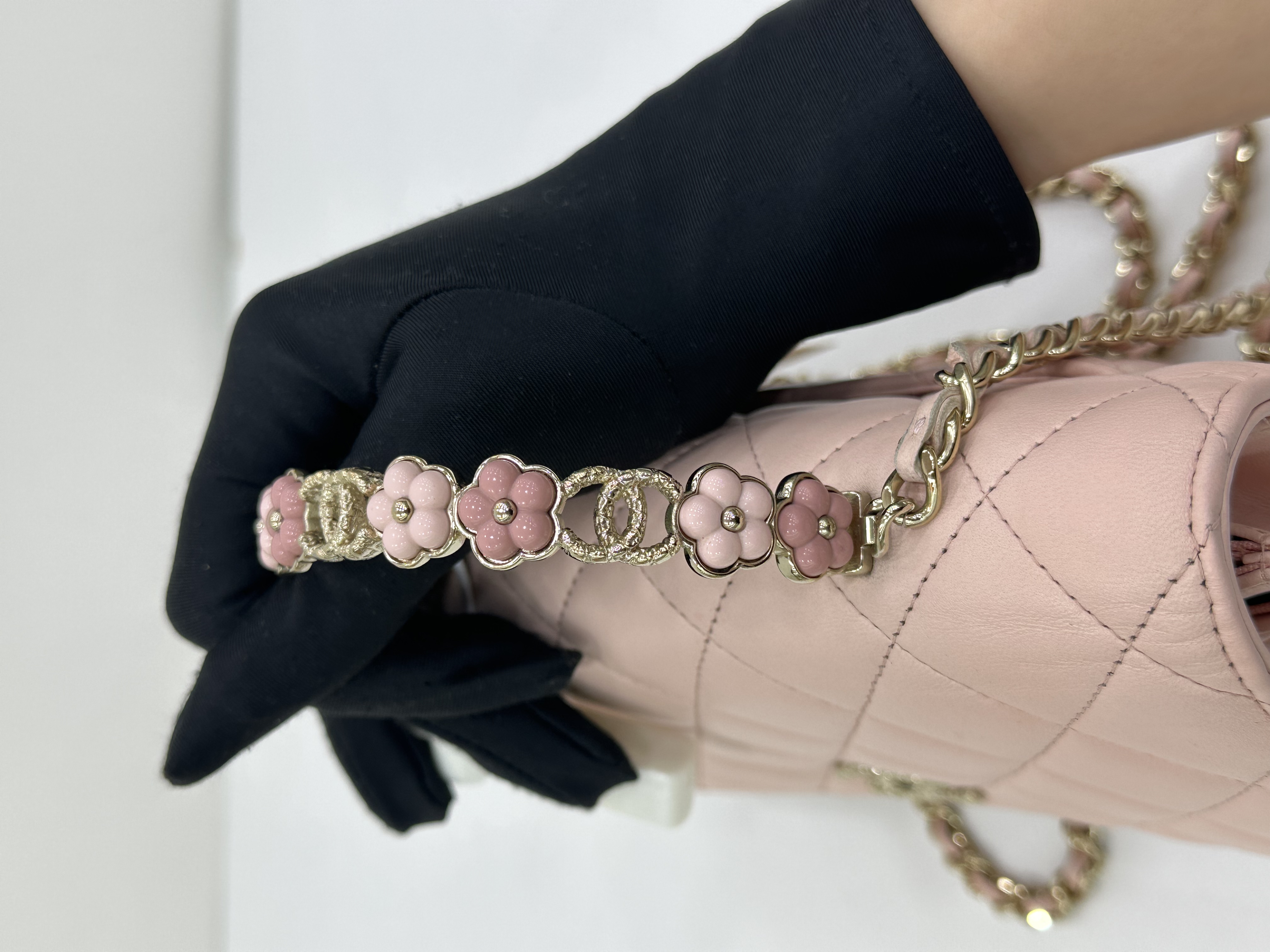 直播貨品 |  [1個-$100 2個-$300］GG47