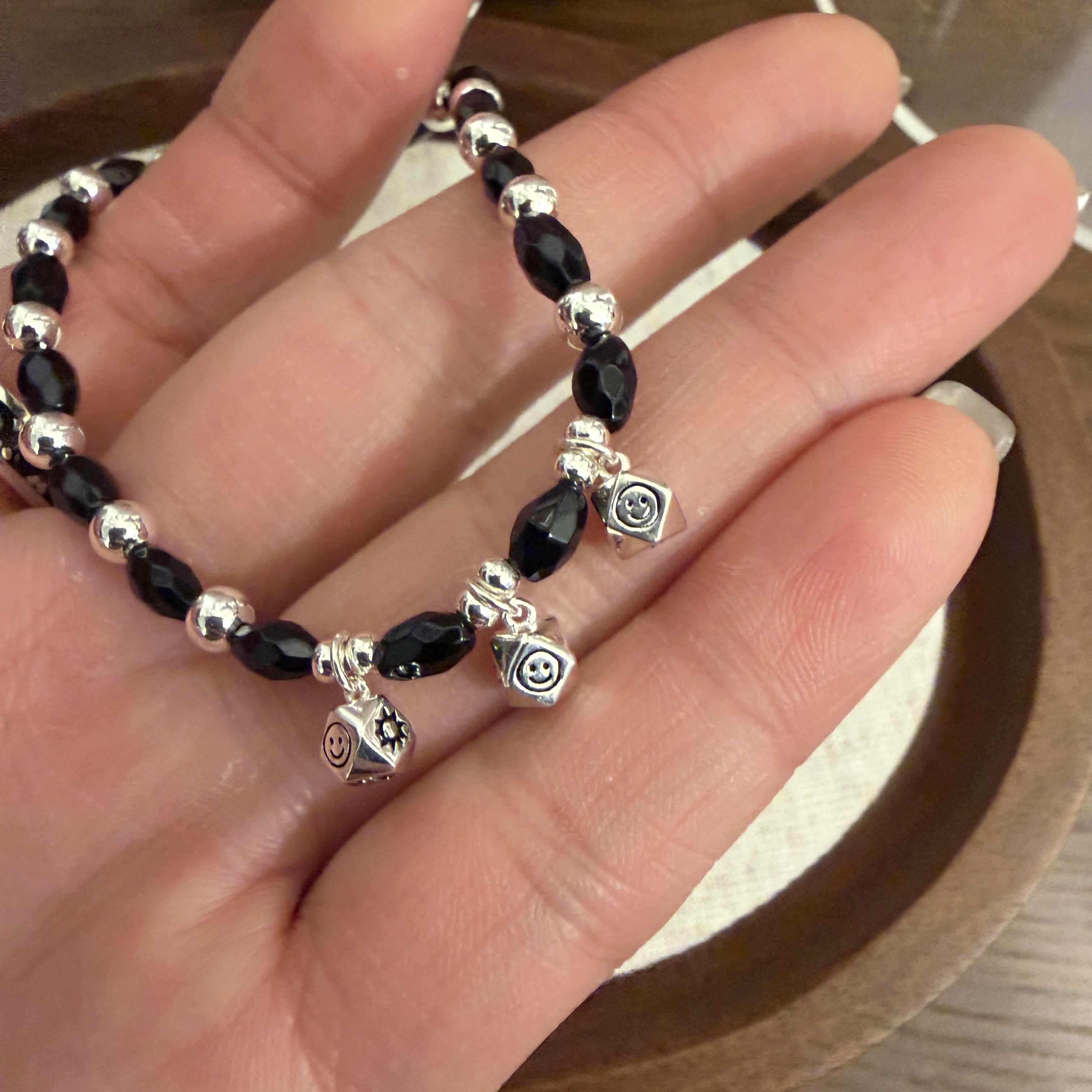 MMB002 切角黑晶球拼立體圖案切角粒