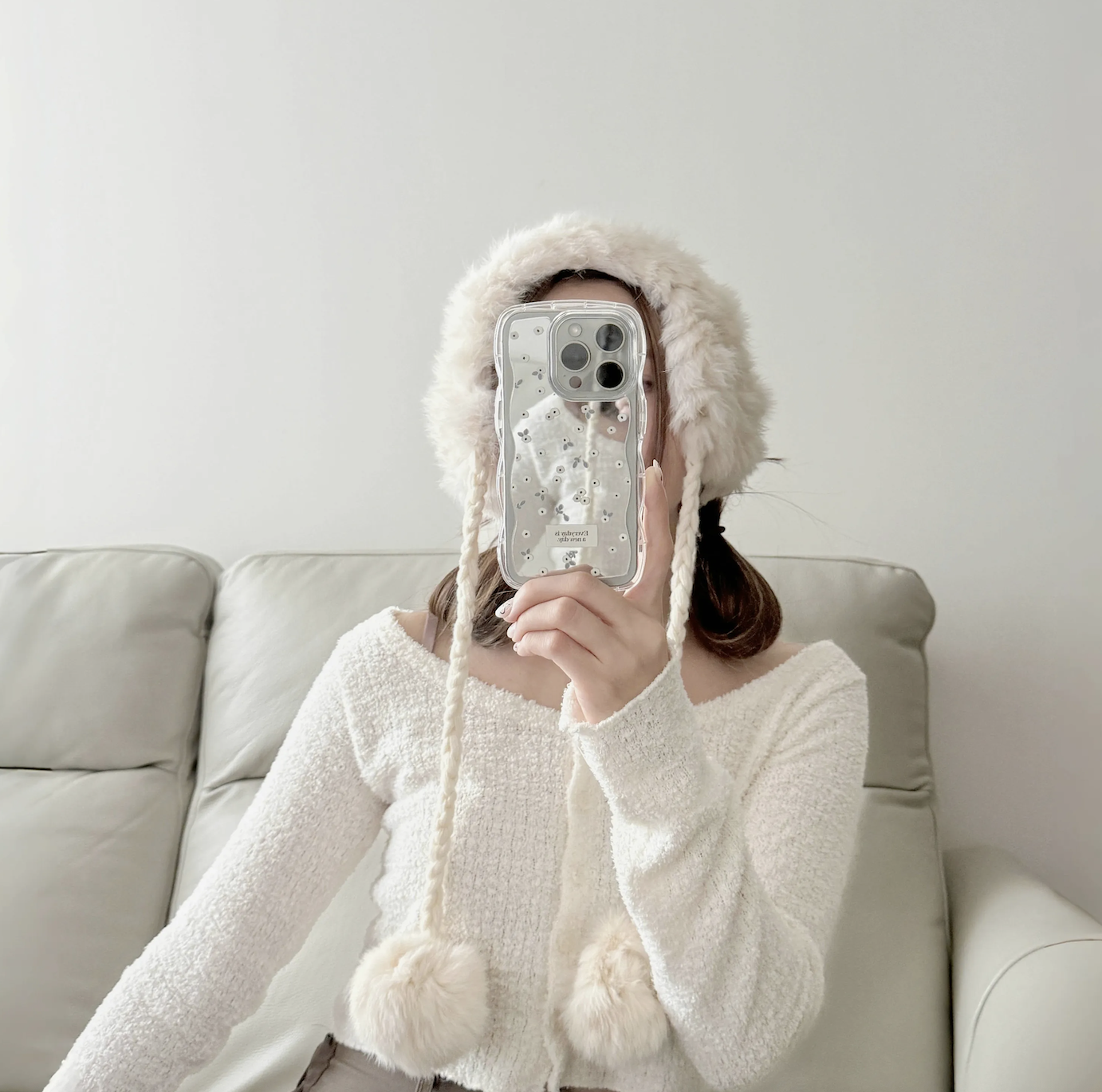 【FlowerBox VOL.42*BEIGE*】波浪邊框鏡面 iPhone Case