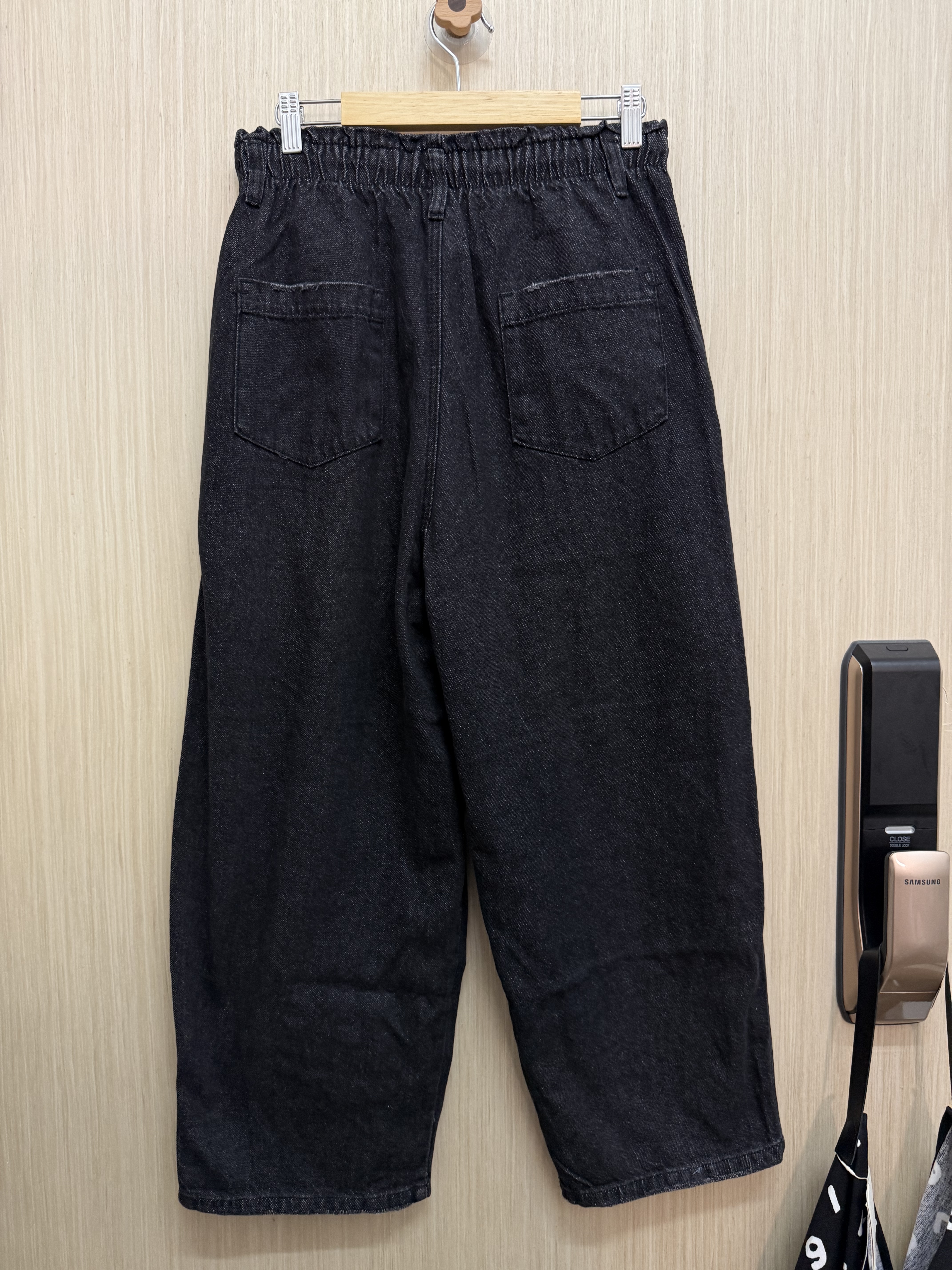 修腳牛仔褲（牛仔黑）