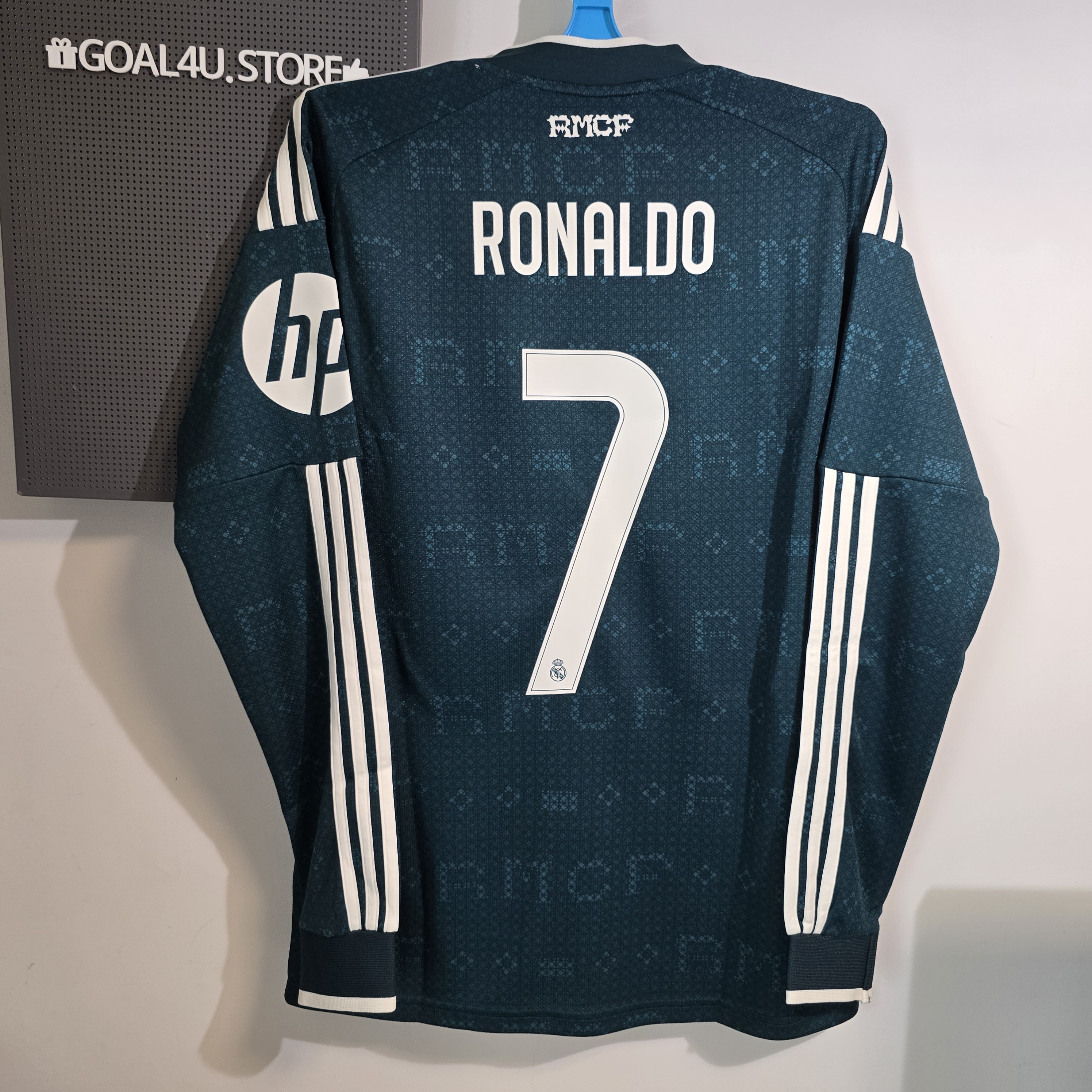 💚典雅的暗綠色調 Adidas Real Madrid 皇家馬德里 2026-27 作客長袖球迷版球衣 (可加印字章) KC3970