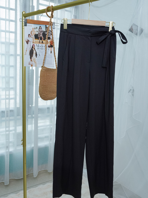 Tailored High-Waisted Straight Pants with Waist Tie ‖ 西装面料绑带高腰直筒裤 KR0459421