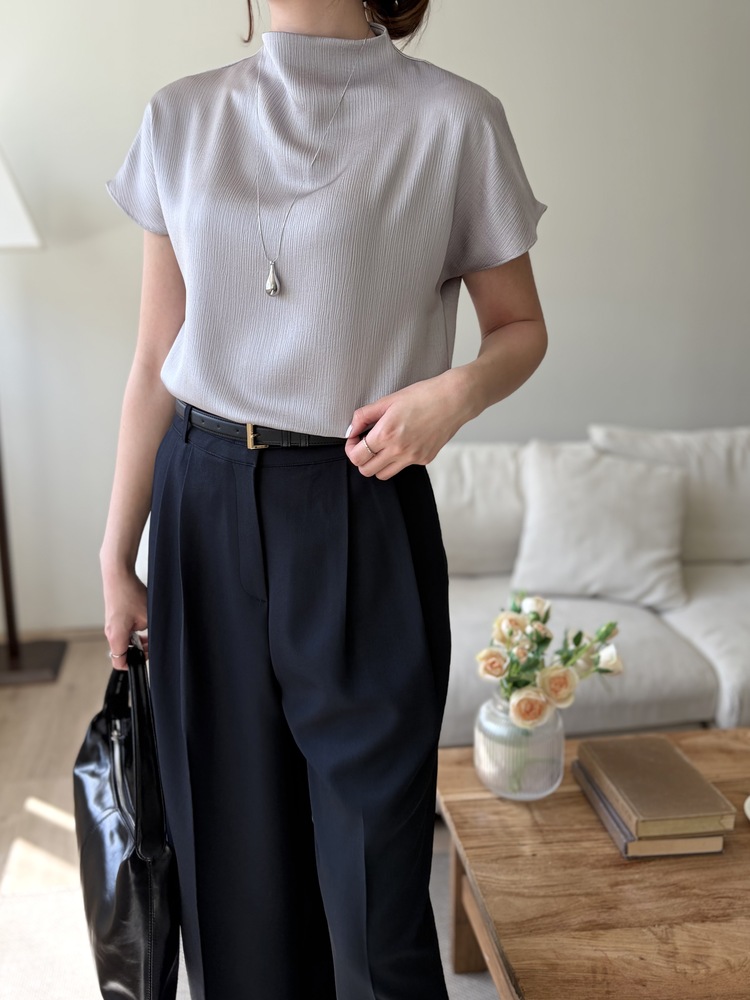 Claudette Silky Pleated Top (Silver Grey)