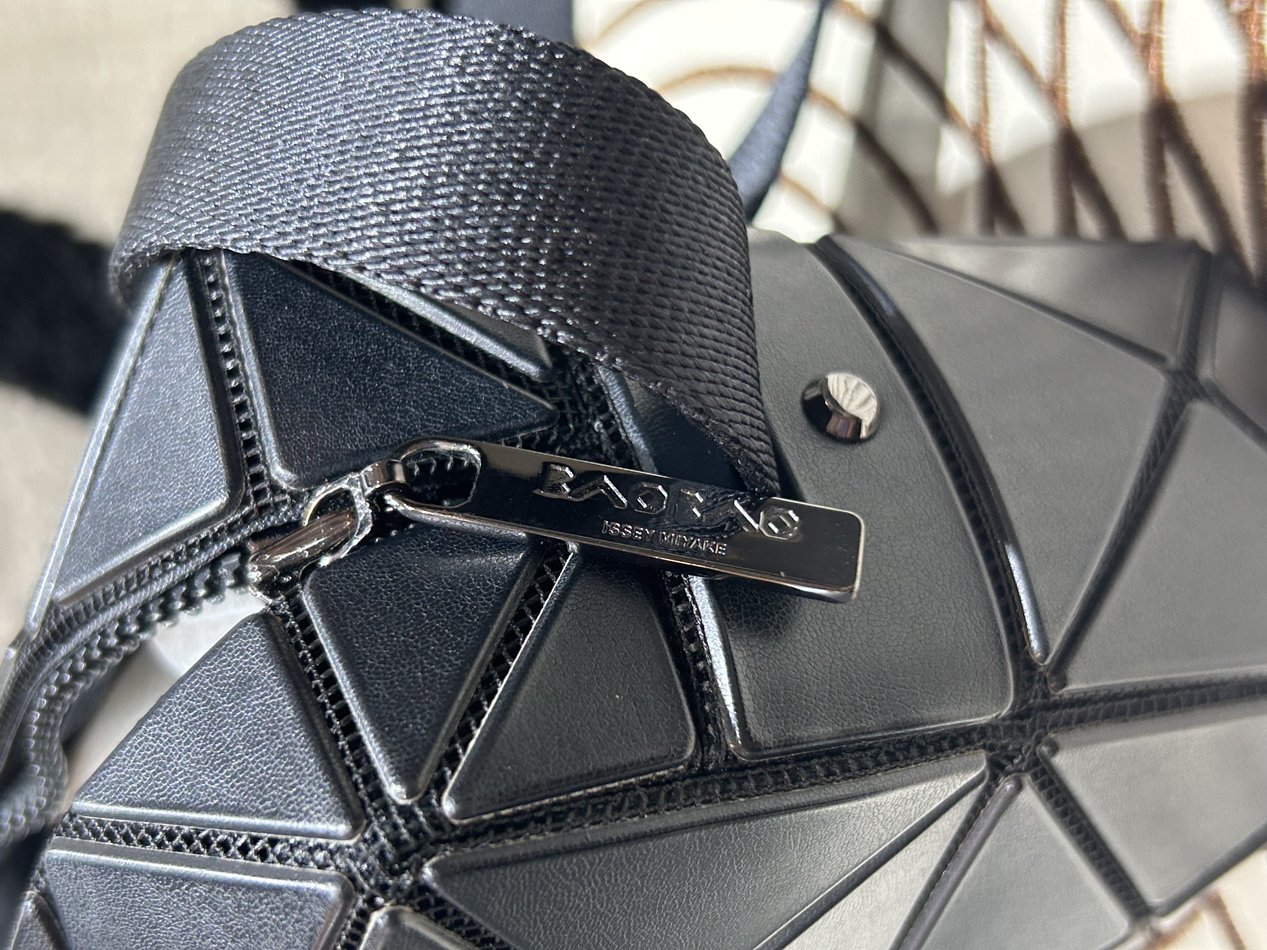 Issey Miyake Bao Bao Camera Bag 磨砂黑 100%Authentic, 99%New 