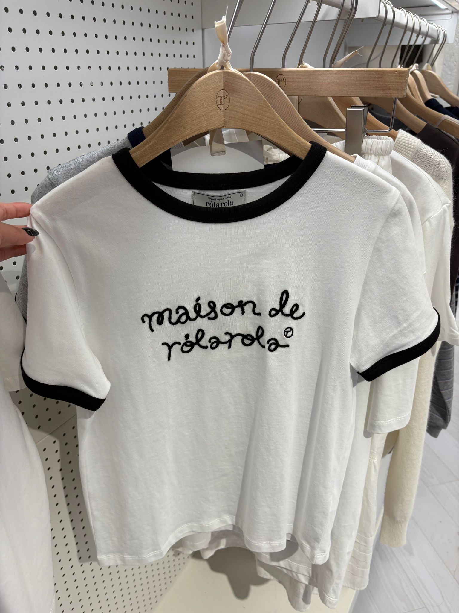 🎀Rolarola 🎀 MAISON DE ROLA RINGER T-SHIRT 張元英同款 原價43000won 獨家折扣優惠 Red &white grey&navy Blk&white Size s/m