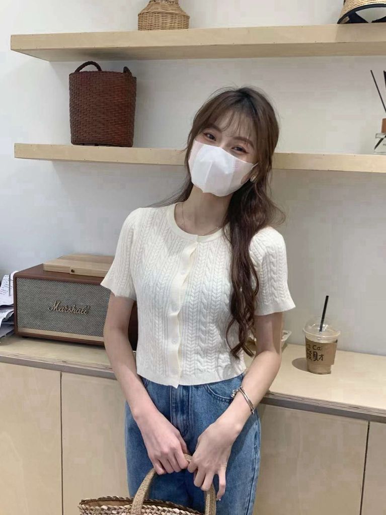 Oni Twist Knitting Top 韩系ONI针织麻花小开衫 ( 3 colour )