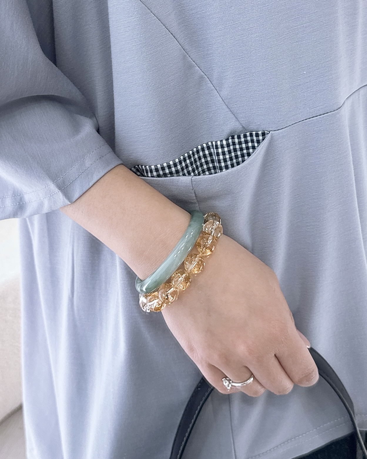 滑嘟嘟免燙冰絲牛奶棉上衣 3色