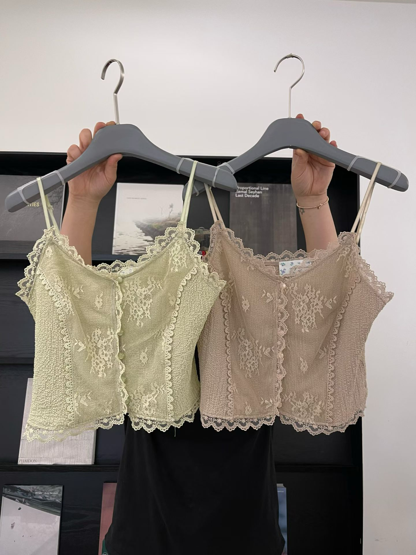 EXQUISITE LACE VEST
