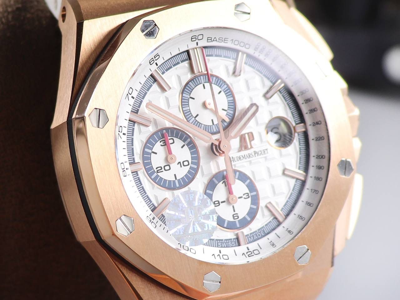 AP26400皇家橡树v2版 全金壳 44毫米直径 搭载复刻原版CaL．3126机芯 市面上最顶级版本的超级复刻🔥💯