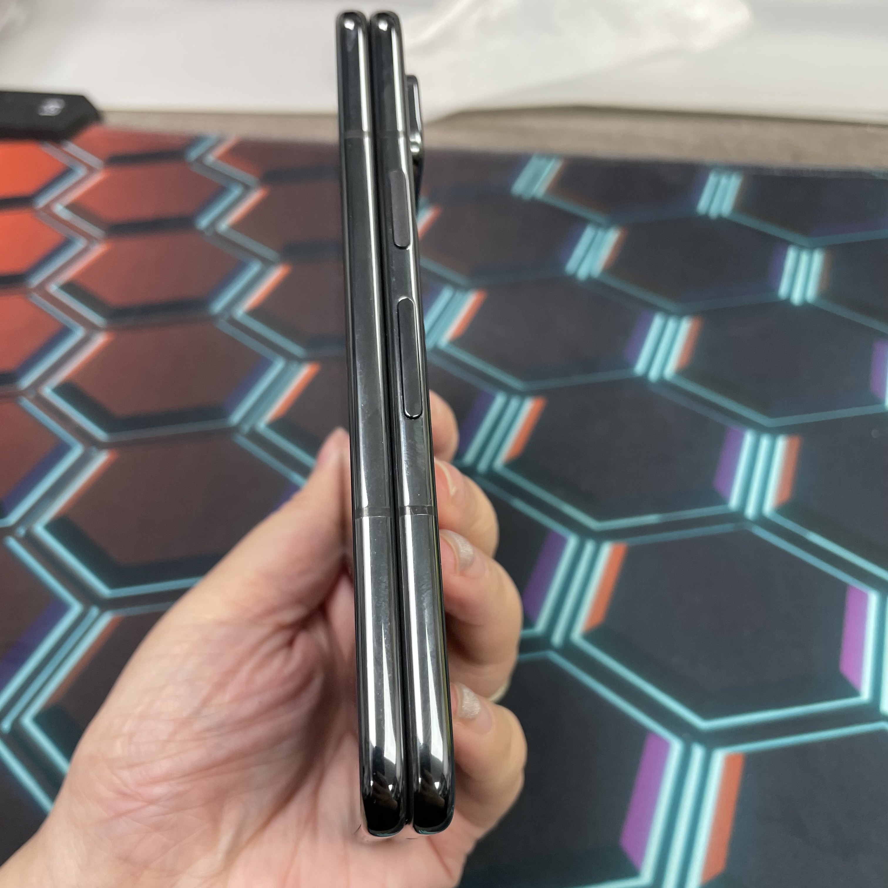 *7982 Google Pixel Fold 勁靚機 12+256GB 黑色 black 國際版