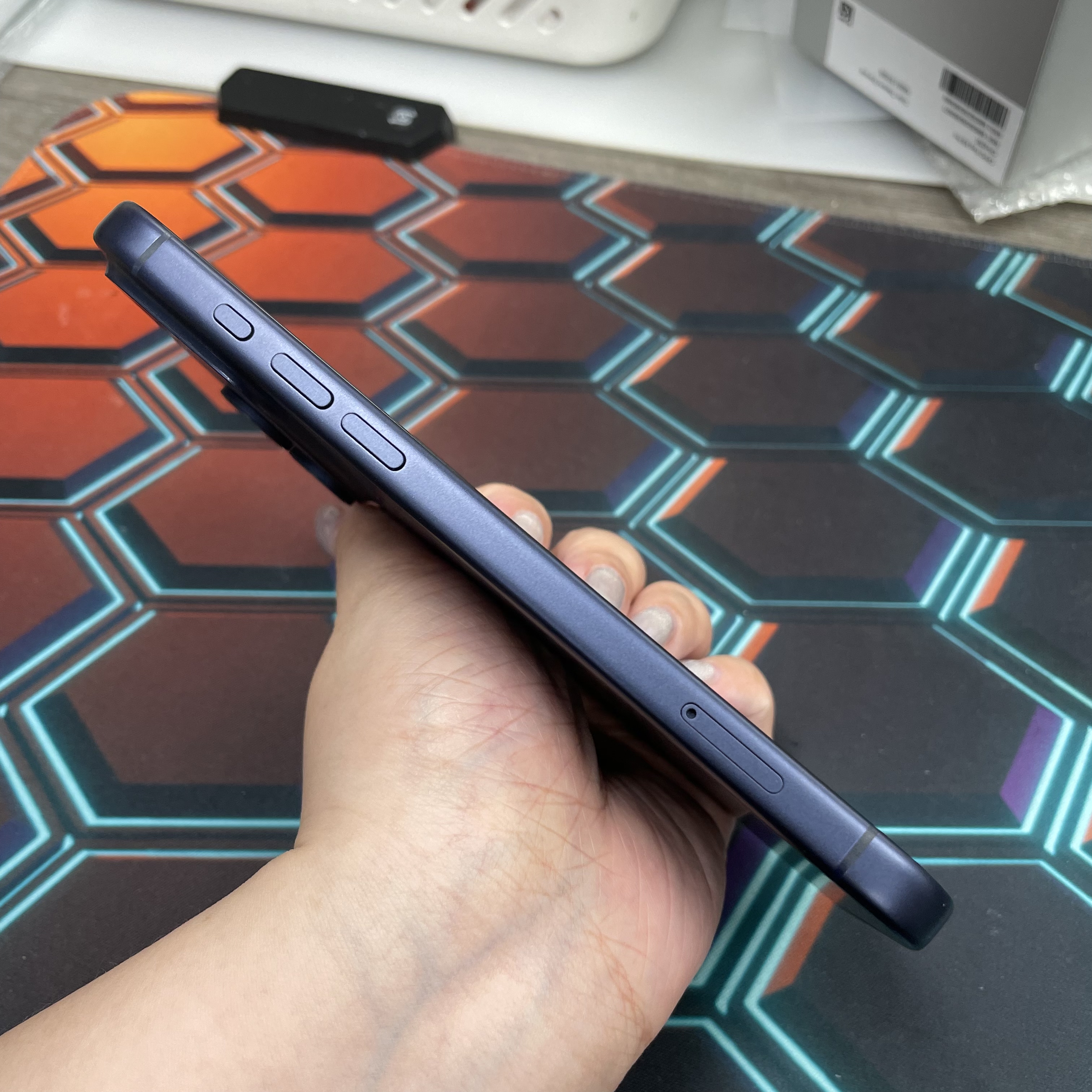 *6947 17 Pro max 完美機 512GB 電100 藍色 blue