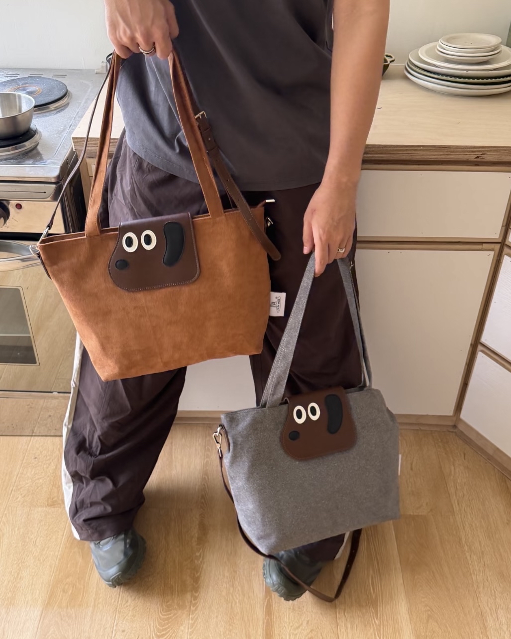 大眼汪汪小狗絨布托特包