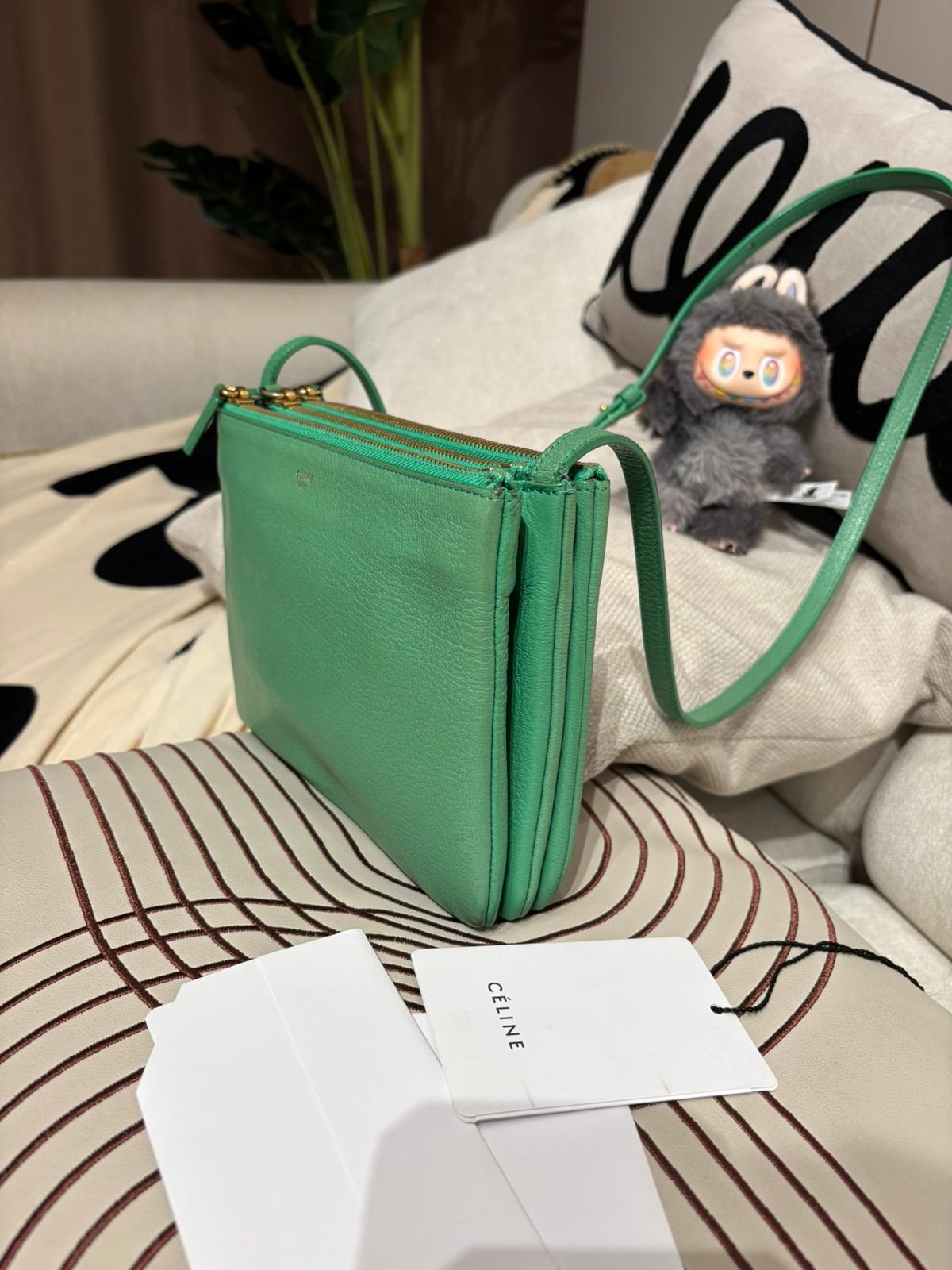 Celine Trio Bag Calfskin 100%Authentic, 90%New ✅Dust bag
