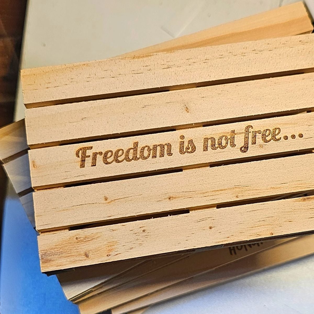 HONGKONGER 實木卡板杯墊