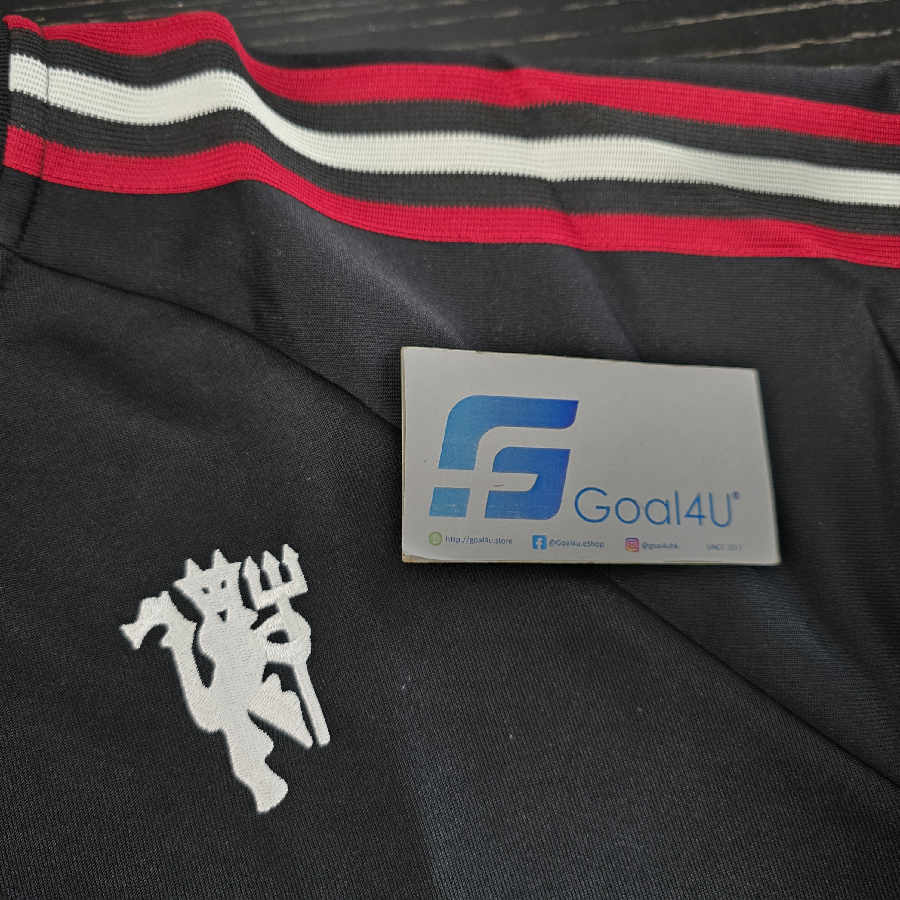 Adidas Manchester United 曼聯休閑文化拉鏈外套 JZ2230