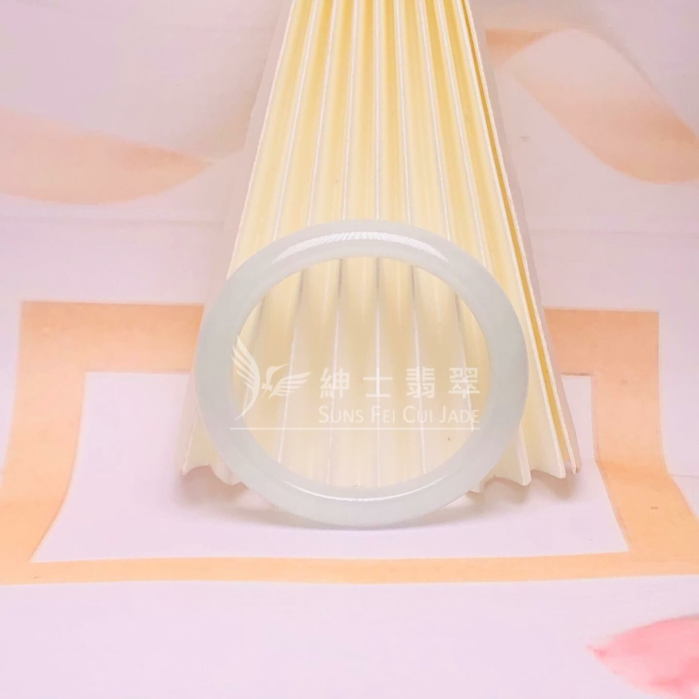 會卡蠟皮淡綠貴妃鐲48.6mm