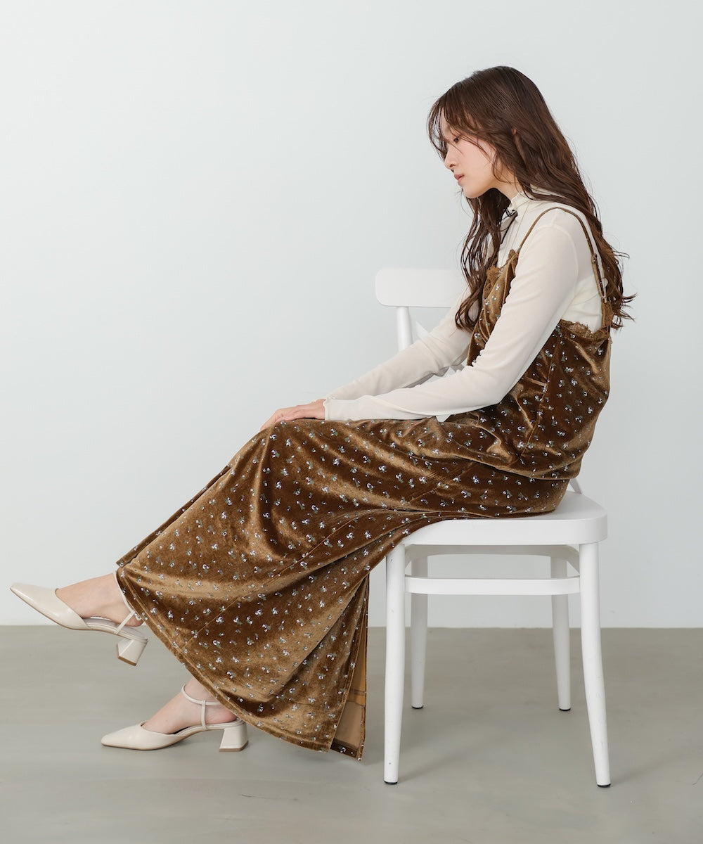 <限量現貨<JP> 浪漫x打卡Must Have 細帶蕾絲小碎花OPS* 可可啡