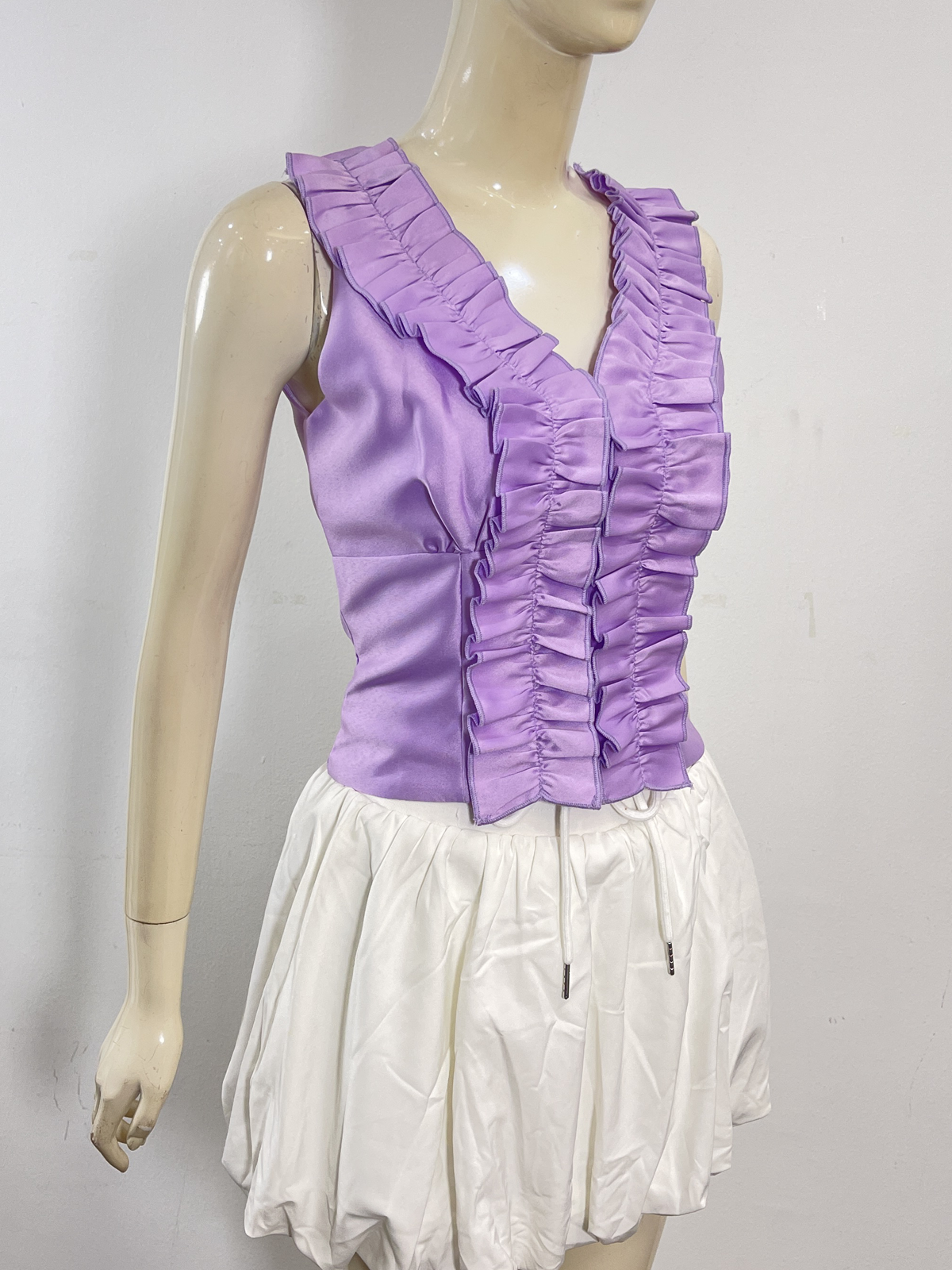 Everyday Chic V Neck Top M117