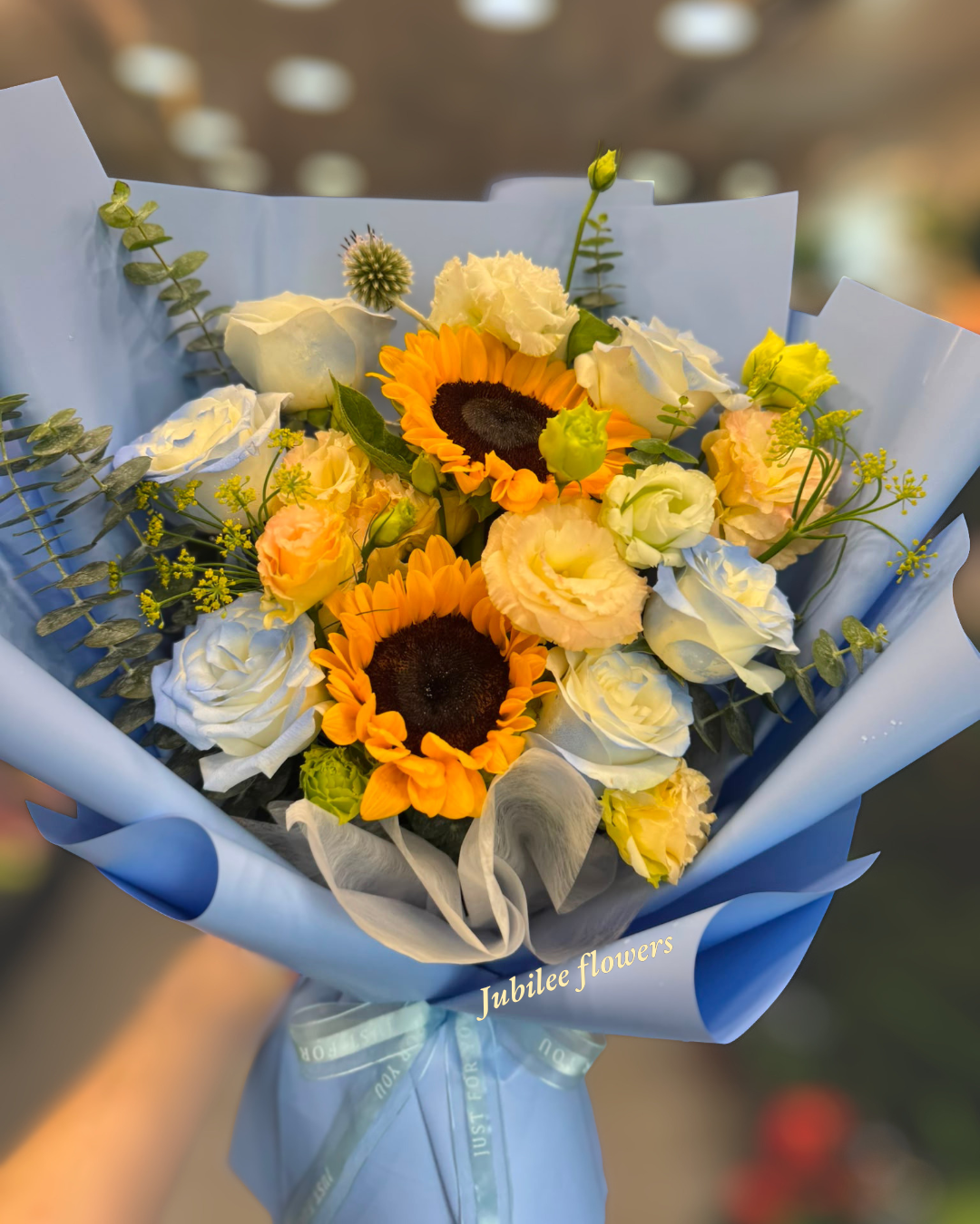 🌻向日葵 · 碎冰藍玫瑰花束