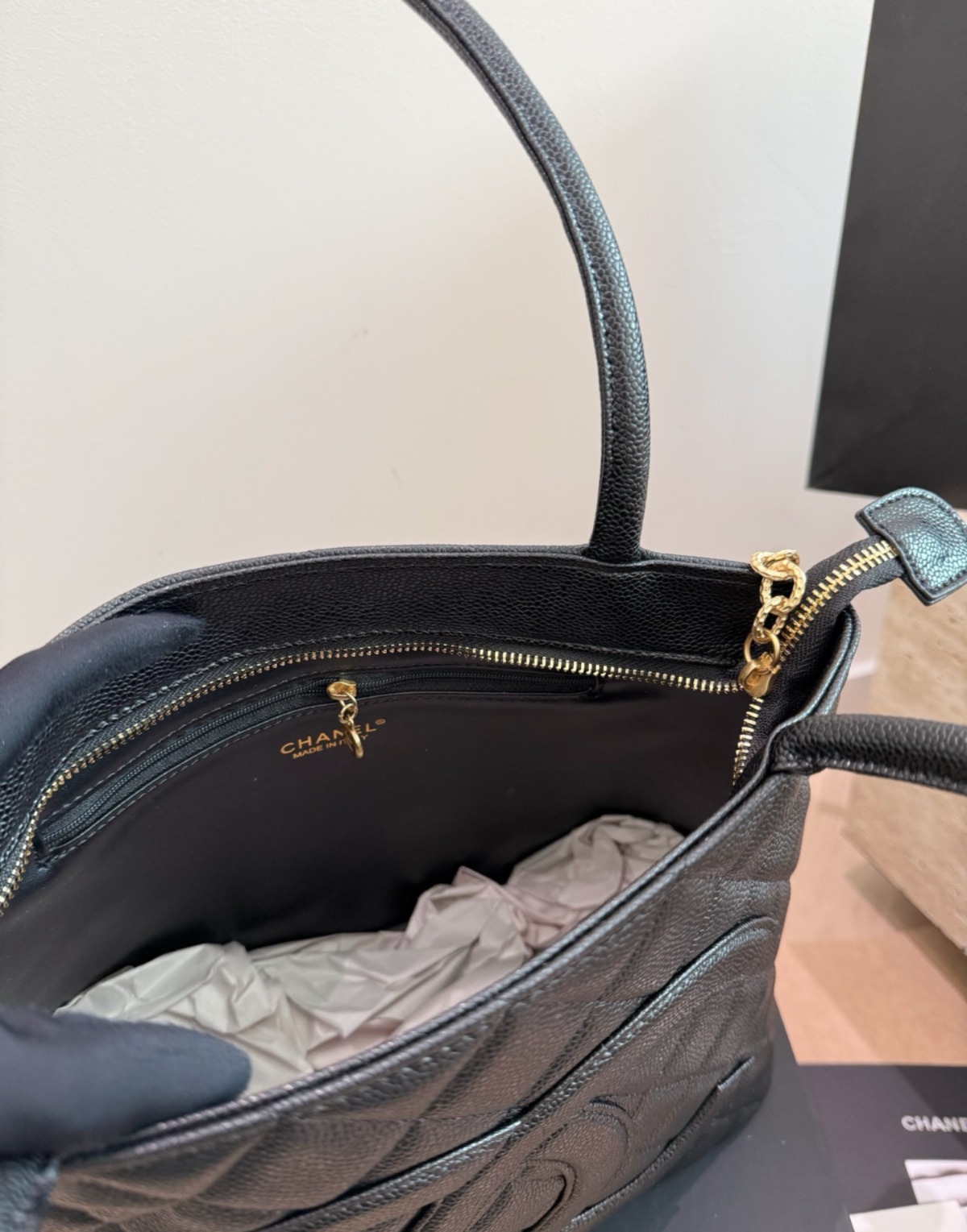 Chanel希爾頓金幣包🤭 禮盒裝