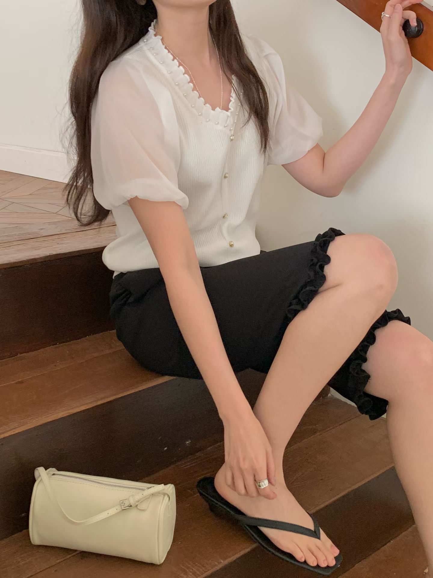 CT15 優雅珍珠紗澎袖針織top