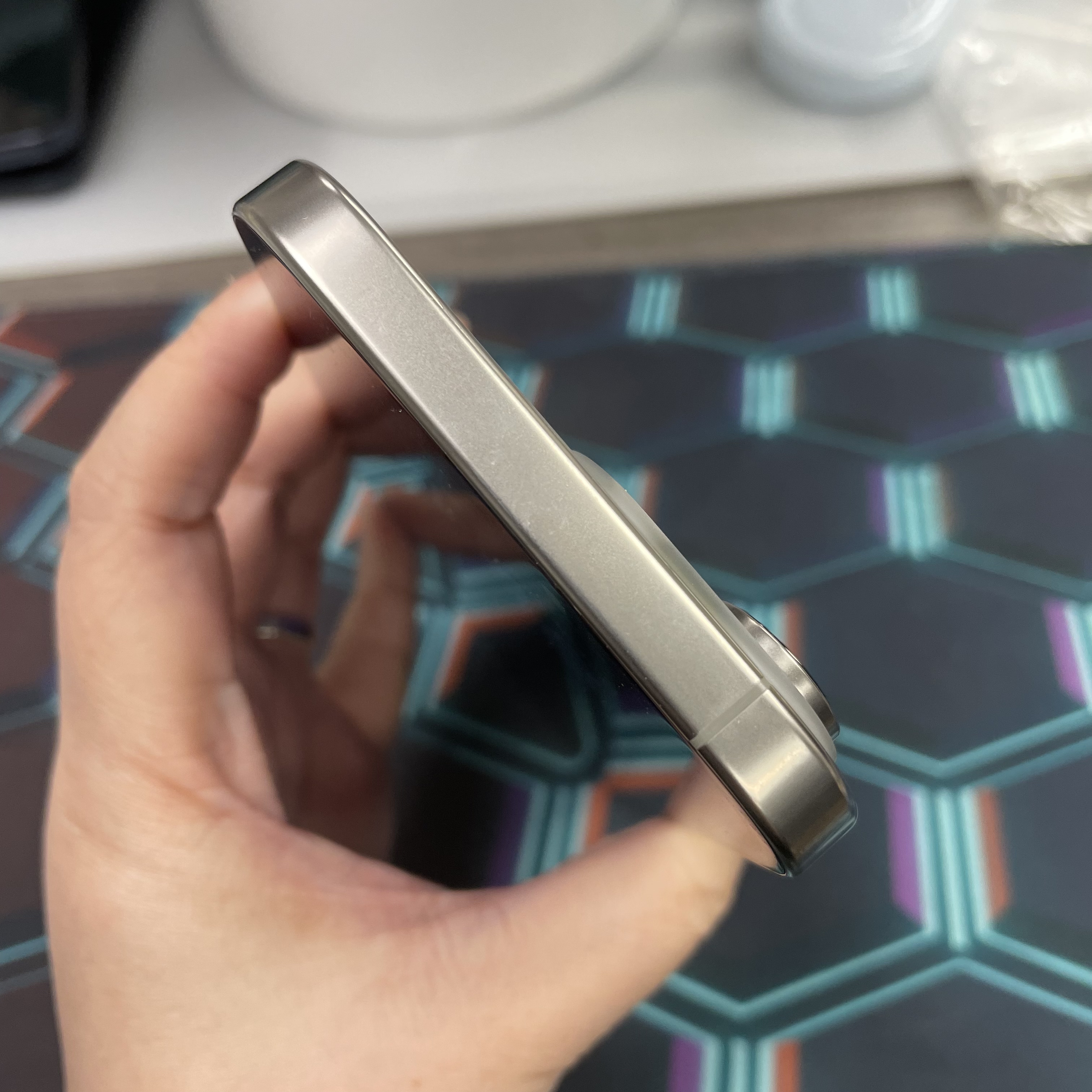 *8301 16 pro max 完美機 512GB 電89 原色 gray