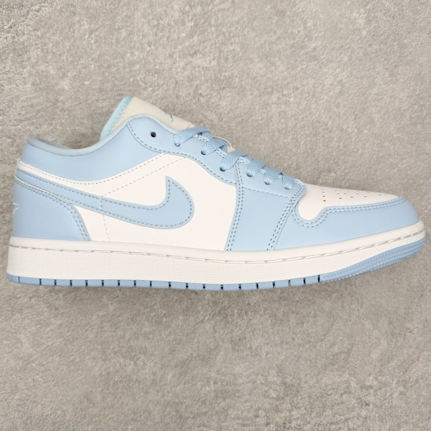 Air Jordan 1 Low DC0774-141