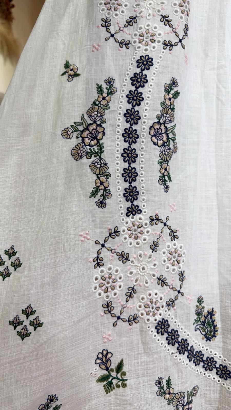 PKT 2642 White Simple Fine Garden Embroidery sleeveless OP 47"