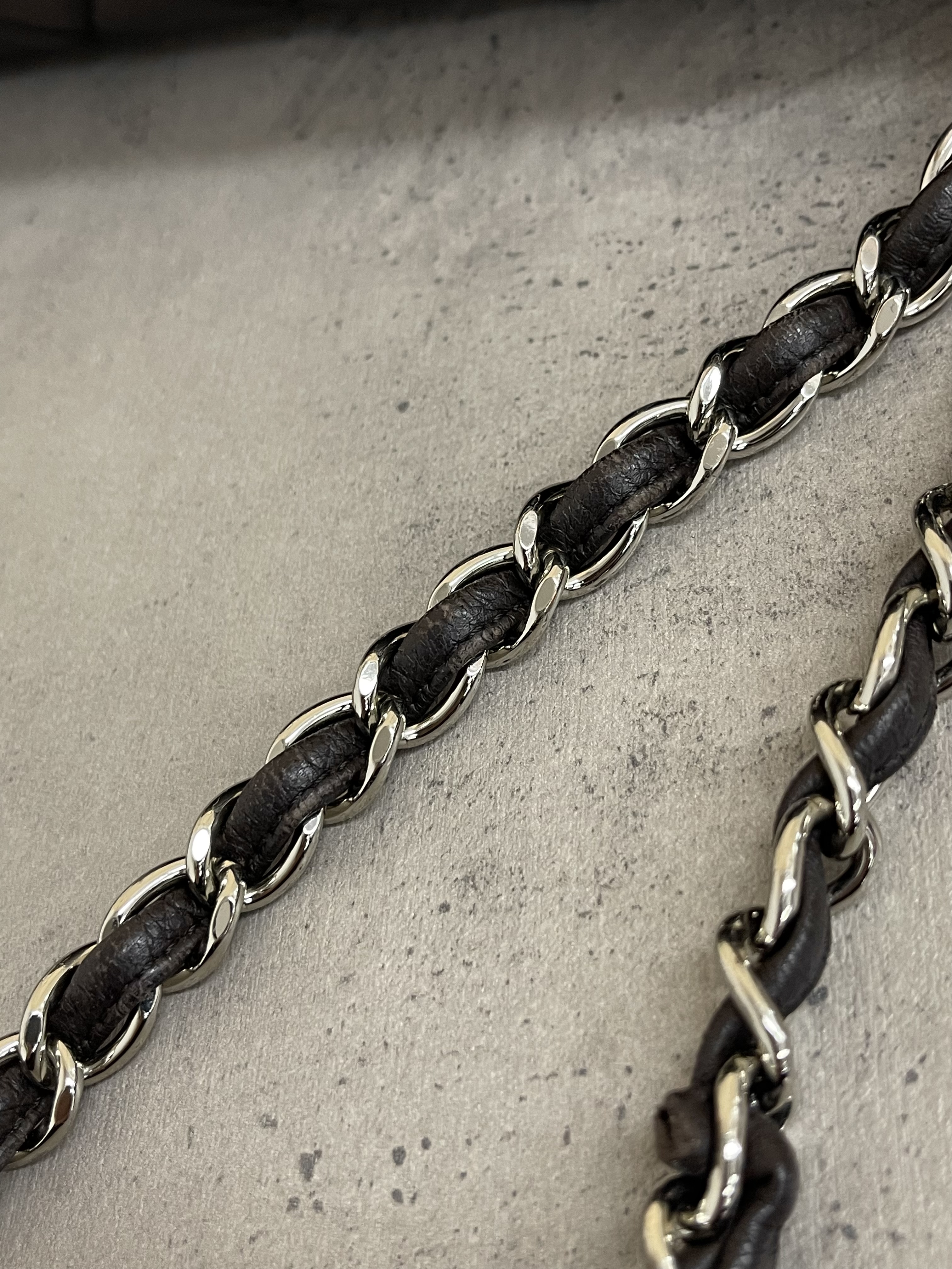 Pre-owned Chanel Jumbo Classic Flap/ Product Code: 26012201