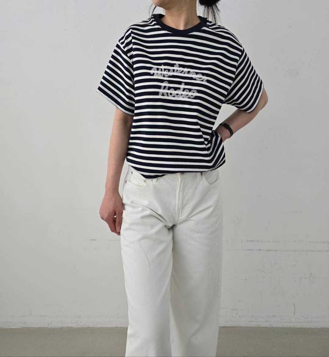 挺身混棉刺繡字Tee