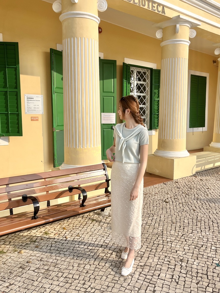 The Frenchie Top with Cape (Mint)