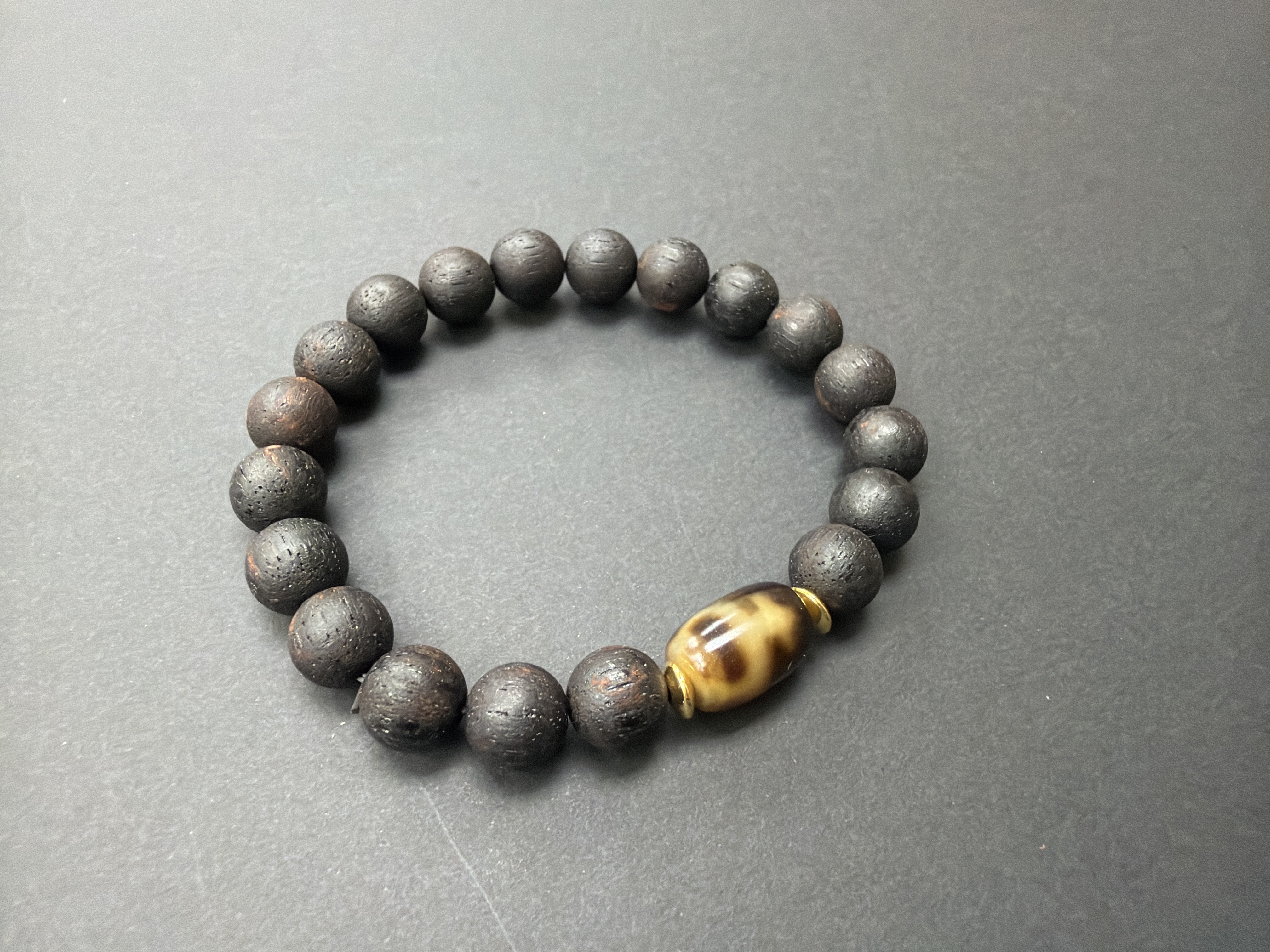 寶瓶天珠配：8mm 降真香手串