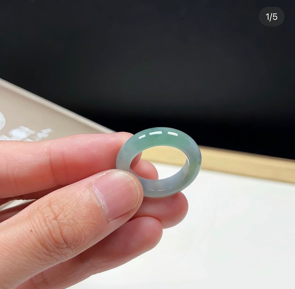 冰種飄綠花翡翠戒指（港圈17）