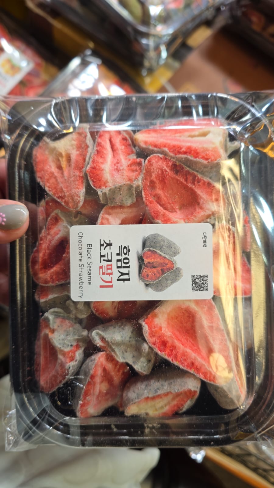 black sesame chocolate strawberry